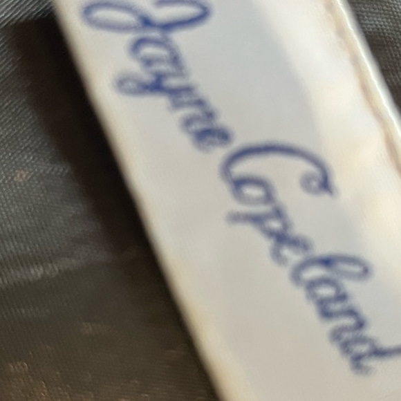 SELLING DRESS For GIRL SIZE 7 COLOR SATIN GRAY PRE-OWNED CONDITION EMBROIDERED - Picture 6 of 10